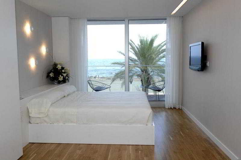 Meraki Beach Hotel - Only Adults Playa Pobla de Farnals Buitenkant foto